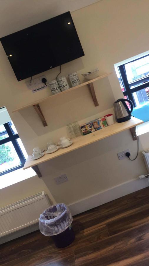 Ridge-Rock Accommodation Carrick-on-Shannon Екстер'єр фото